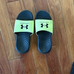 Under Armour Kids Slide Sandals - Black and Yellow